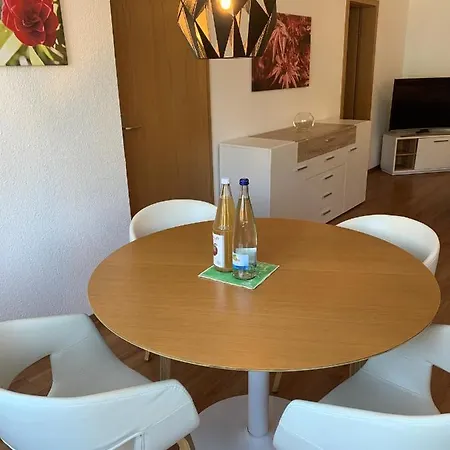 Ferienwohnungen Der Loewen Hagnau am Bodensee Exterior foto