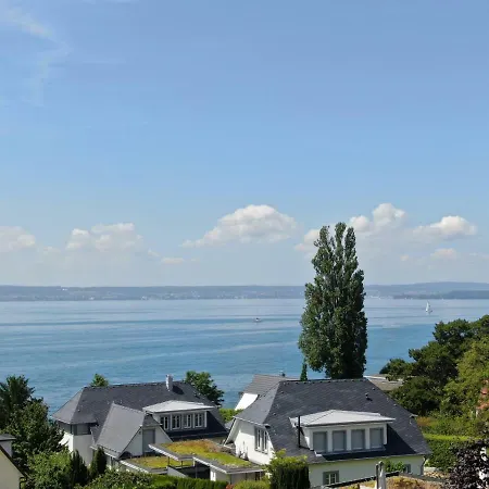 Ferienwohnungen Der Loewen Hagnau am Bodensee Exterior foto