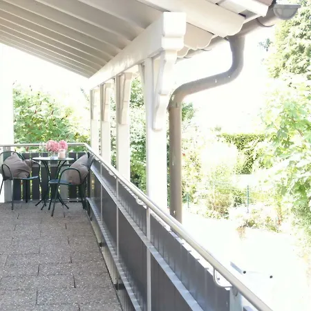 Ferienwohnungen Der Loewen Hagnau am Bodensee Exterior foto